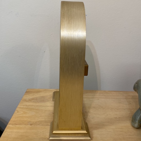 Desk Clock - Picture 2 of 6